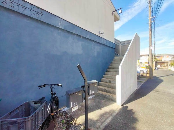 【鵠沼ヴィレッジⅠ-02】エントランス 【鵠沼ヴィレッジⅠ-02】エントランス