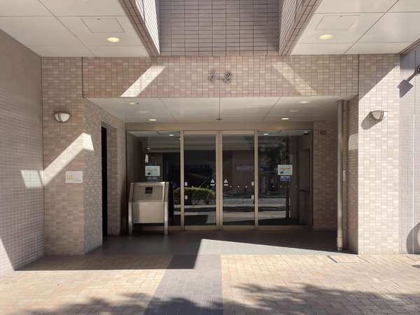 【アミング潮江プラストA棟】エントランス