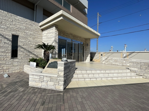 日神パレステージ横須賀マリンスクエア