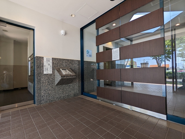 サウス三番館　エントランス