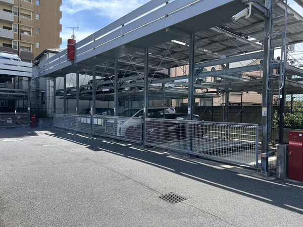 【BELISTA祇園】駐車場 【BELISTA祇園】駐車場