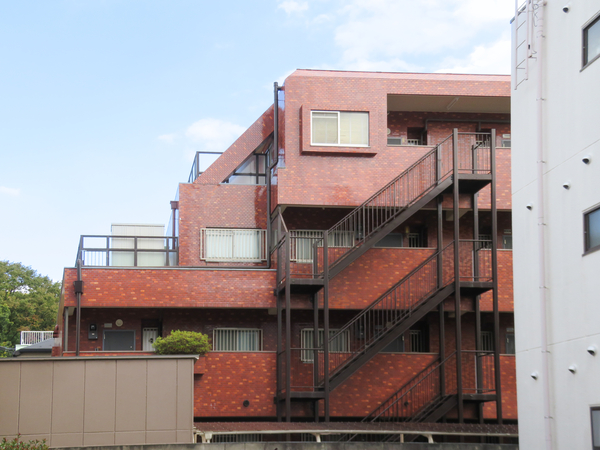 【第2芦花公園ヒミコセラン】外観