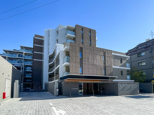 【プレミスト大倉山】外観