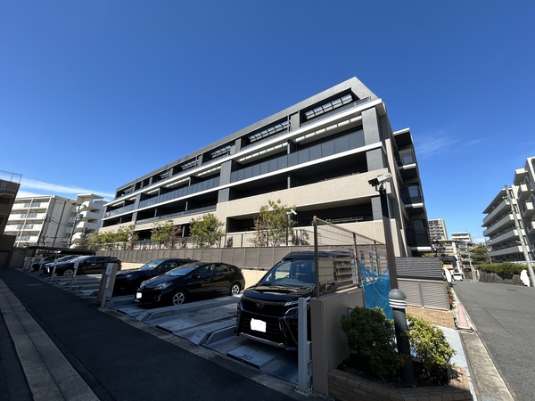 グランクレア一社