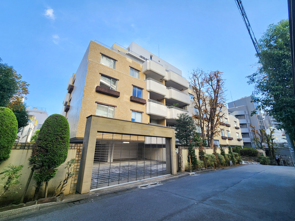 【東急アパートメント代官山タワー】外観