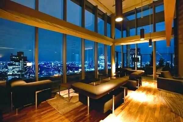 【赤坂タワーレジデンストップオブザヒル】共用部分　トップラウンジ　（他に最上階の共用施設には、スイートルームを設置）