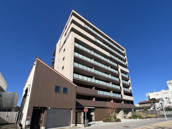 【レーベン横浜磯子CELESTIA】外観