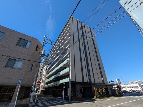 【グローリオレジデンス湘南平塚】外観