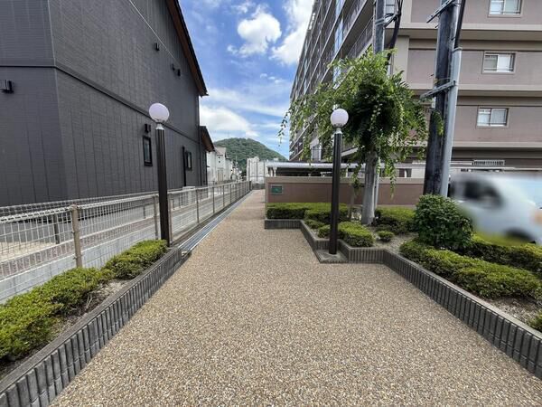 【グラン・ドムール津高】アプローチ