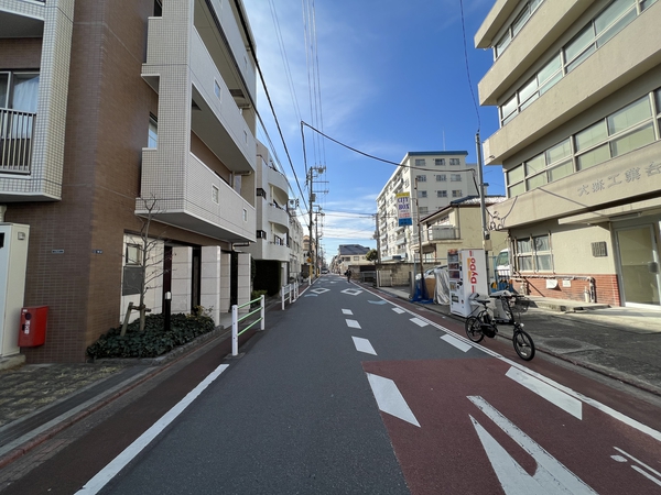 【ミオカステーロ大森】前面道路