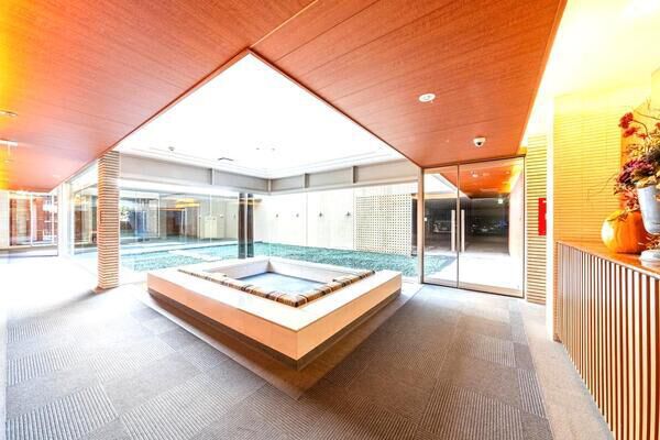 【カルム宮の森ハウス】エントランス１