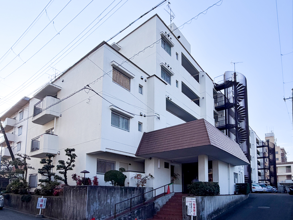 【モラーダ墨染】外観