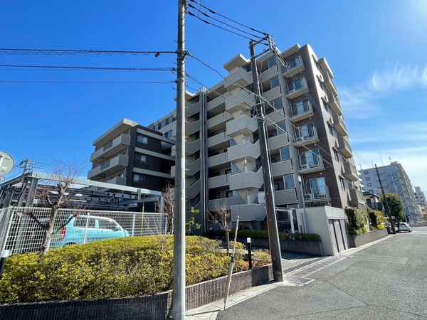 【グランコート新松戸Ⅱ】外観