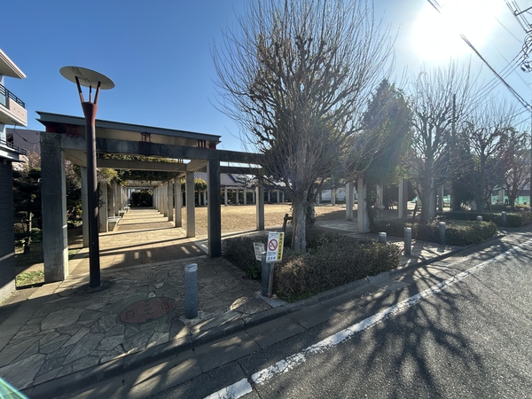 西原ふれあい第二公園まで70ｍ（徒歩1分）
