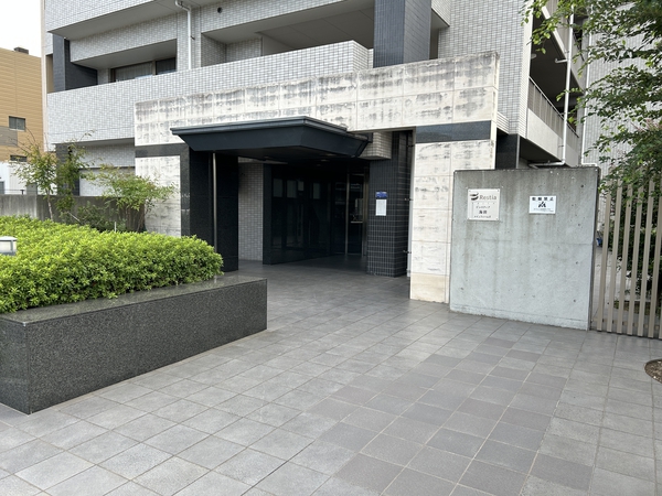 【Dレスティア海田メインフィールズ】エントランス