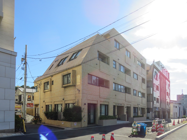 【ロイヤルコーポ上原】外観