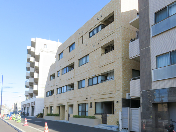 【ロイヤルコーポ上原】外観