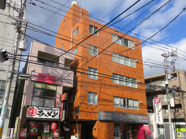 【パークハイツからすやま】外観