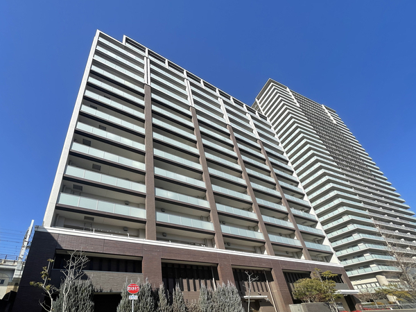 【ヌーヴェルワイズ灘駅前】外観