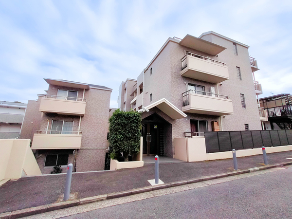 【コスモ横浜霞ケ丘】外観 【コスモ横浜霞ケ丘】外観