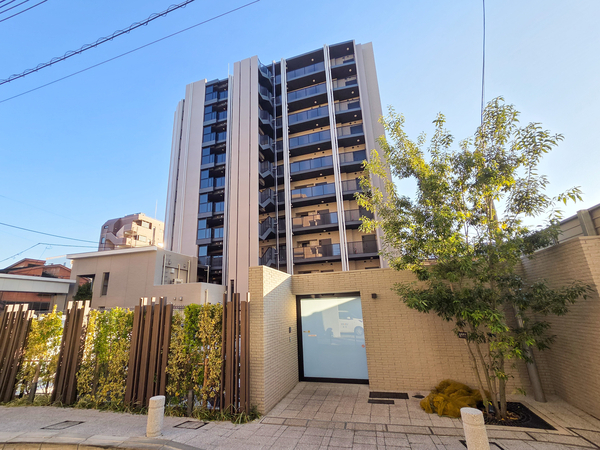 【グローベル東京府中サンクチュアリ】外観