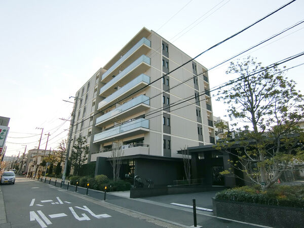【レーベン川崎京町】外観