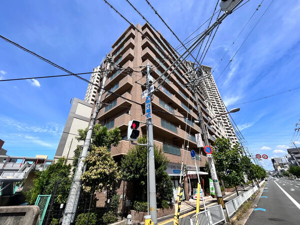 【ロイヤルアーク楠葉並木】外観 【ロイヤルアーク楠葉並木】外観