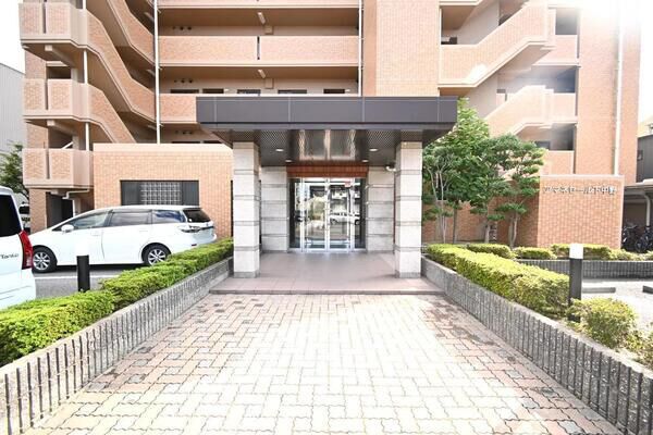 【アマネセール下中野】エントランス1 【アマネセール下中野】エントランス1