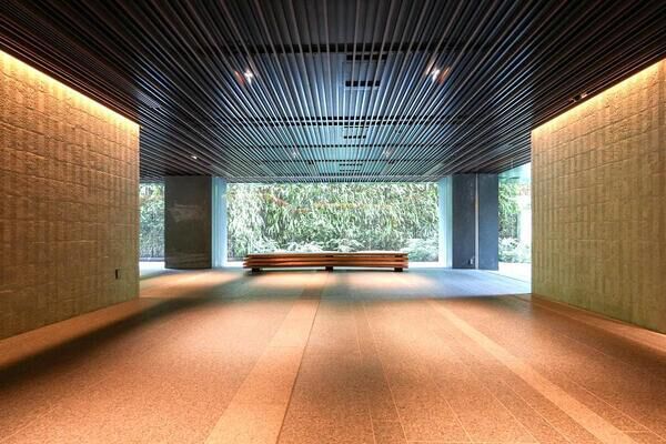 【パークコート一番町】ロビー