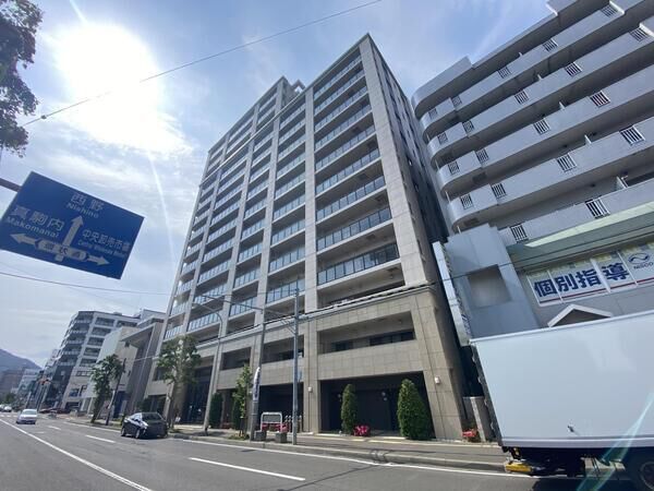 【円山ザレジデンス】外観