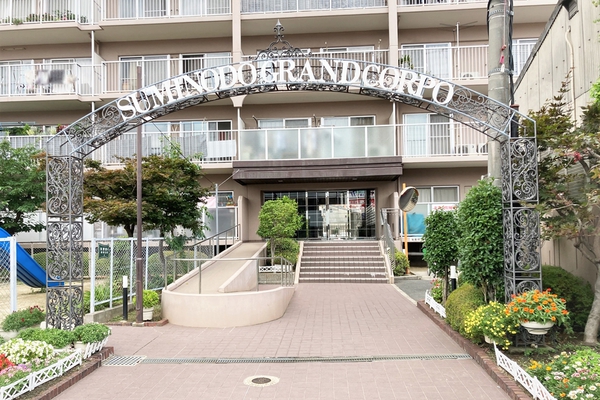 【住道グランドコーポ】エントランス