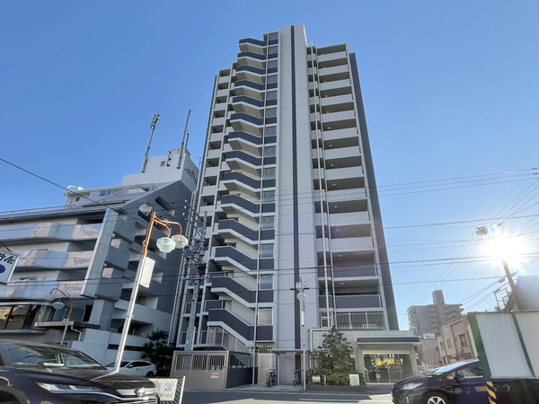 【ファミリアーレ名駅アクシス】外観