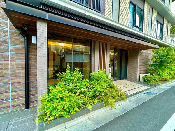 【クレヴィア氷川台】エントランス 【クレヴィア氷川台】エントランス