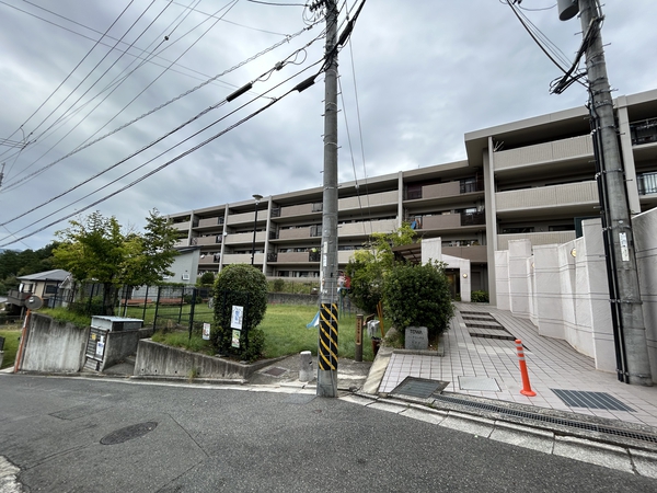 【藤和ハイタウン戸坂】外観