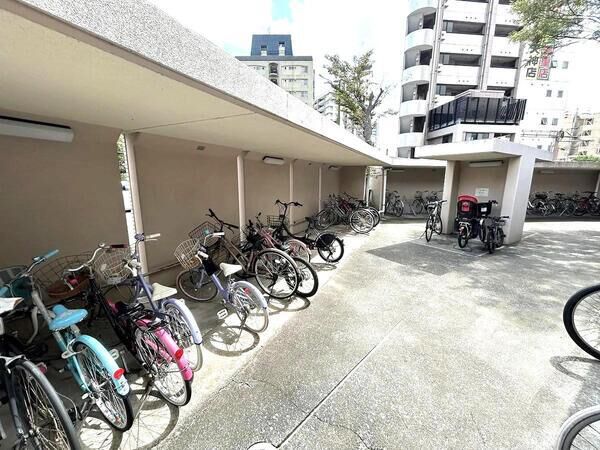 （駐輪場）2
