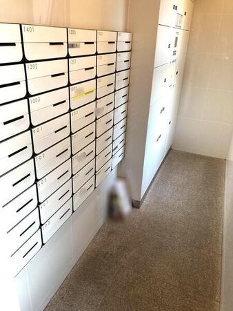 【リベール津島プレミアム】《郵便受け・宅配ロッカー》 【リベール津島プレミアム】《郵便受け・宅配ロッカー》