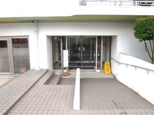 【幕張グリーンハイツ】エントランス