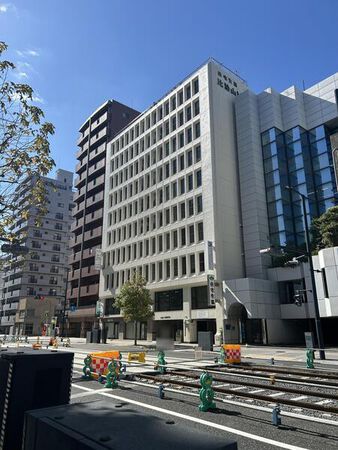 【住宅生協比治山ビル】外観