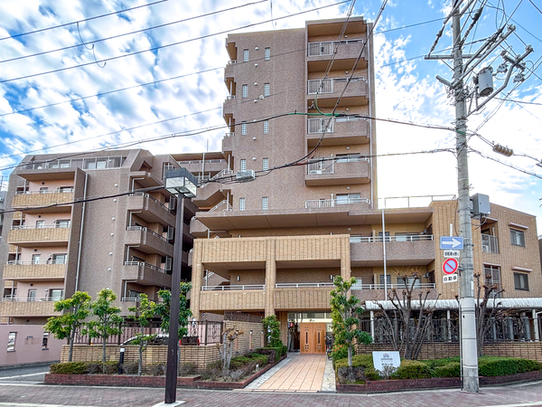 【サンメゾン新森小路ヴィアフォレスタ】外観