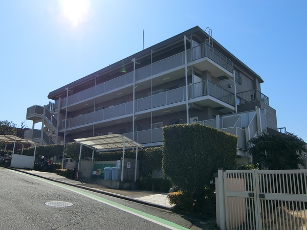【横浜ヒルパーク神ノ木ハイツ】外観