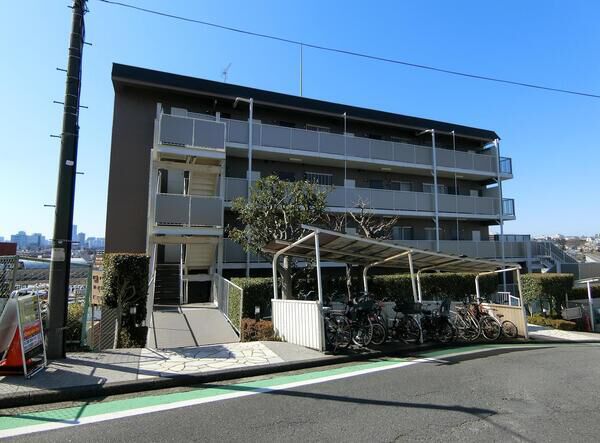 【横浜ヒルパーク神ノ木ハイツ】外観