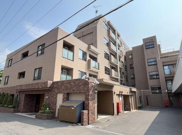パークホームズ宮の森ヒルテラス