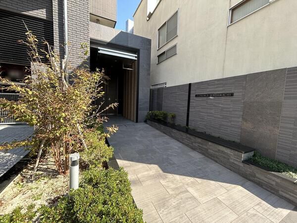 フローレンス千田町