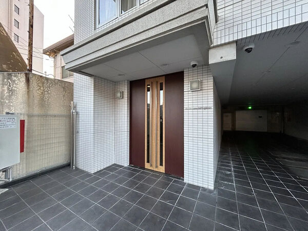 【レアルマーレ宮島】エントランス 【レアルマーレ宮島】エントランス