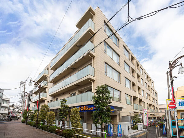 【グランスイート下赤塚】外観