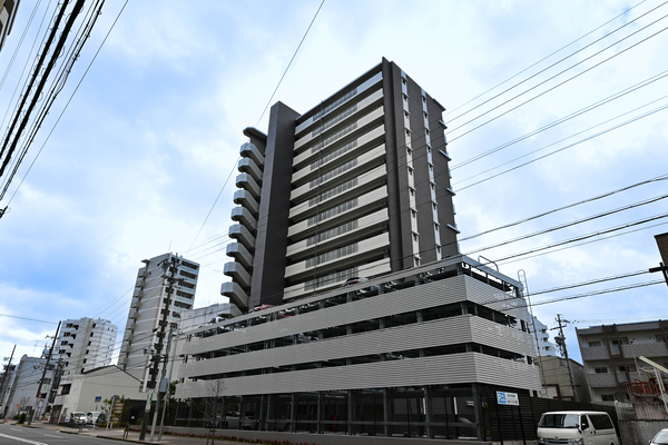 【プレサンスロジェ千種】外観