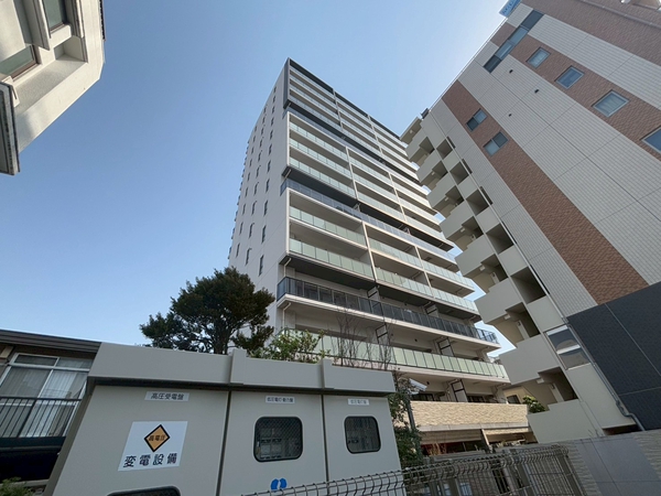 【エクセレントシティ市川ステーシア】外観