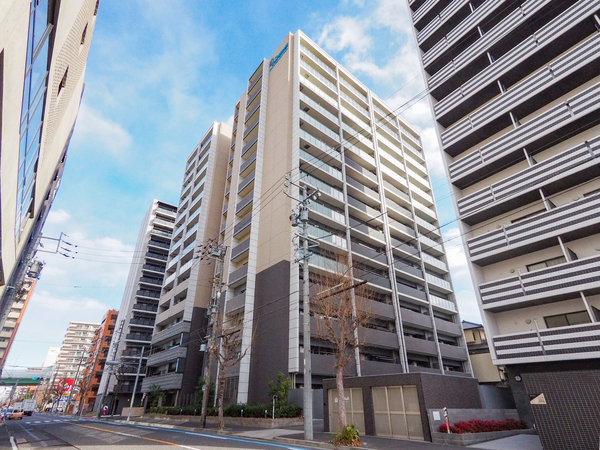 【プレサンスロジェ金山】外観