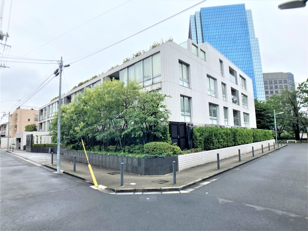 【グレイスコート御殿山】開放感ある３方角地