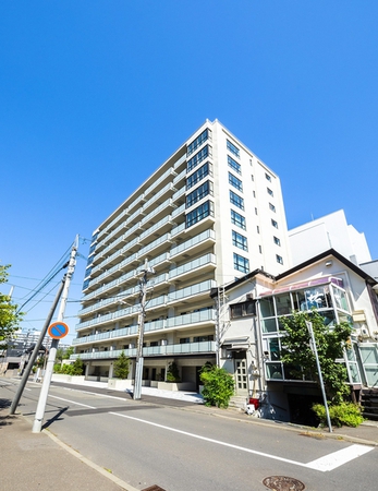 【パークホームズ円山公園】外観(南西面) 【パークホームズ円山公園】外観(南西面)